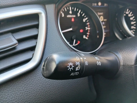 Nissan Qashqai DIG-T 103 kW (140 CV) E6D N-CONNECTA