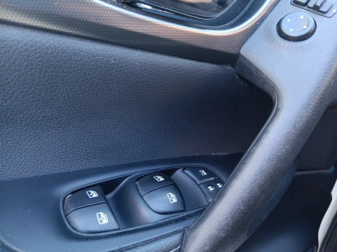 Nissan Qashqai DIG-T 103 kW (140 CV) E6D N-CONNECTA