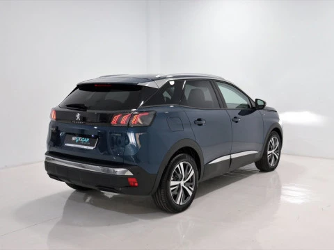 Peugeot 3008 Hybrid 180 e-EAT8 Allure Pack