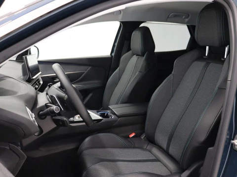 Peugeot 3008 Hybrid 180 e-EAT8 Allure Pack