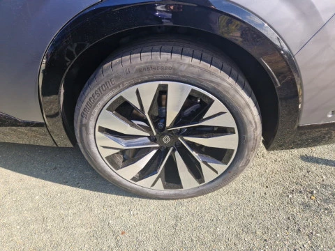 Renault Rafale Techno full hybrid E-Tech 200CV (147kW)