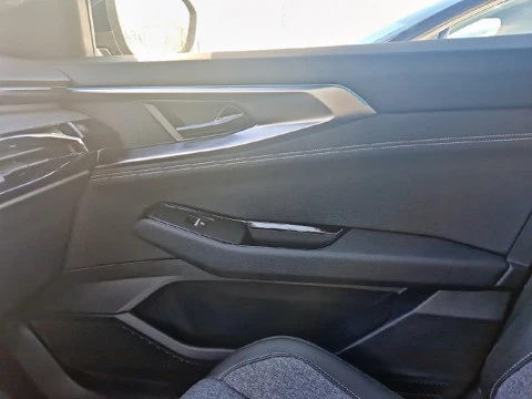 Renault Rafale Techno full hybrid E-Tech 200CV (147kW)