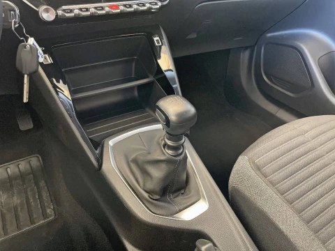 Peugeot 2008 Active Puretech 100 S&S BVM6