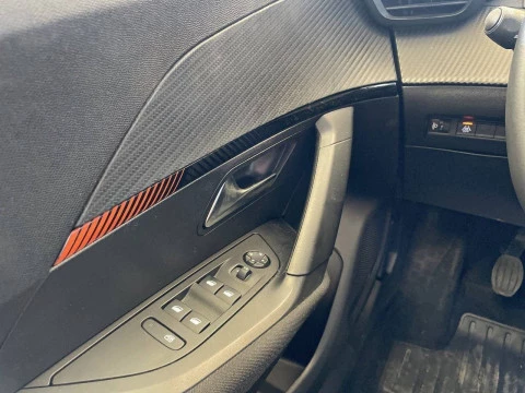 Peugeot 2008 Active Puretech 100 S&S BVM6