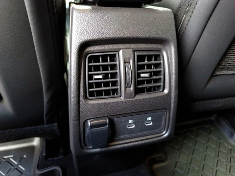 Renault Captur TECHNO ECO-G 74KW (100CV)