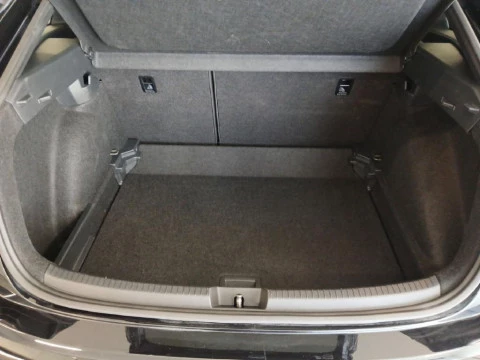 Volkswagen Taigo 1.0 TSI 85KW DSG R-LINE 115 5P