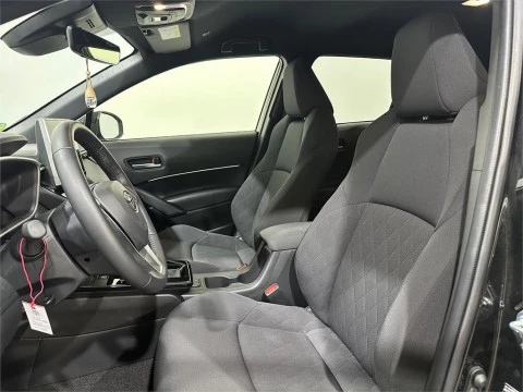 Toyota C-HR Corolla Cross Hybrid 140 Style