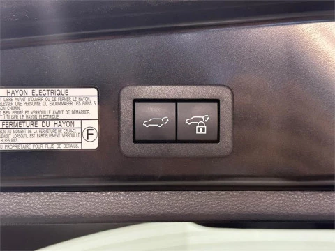 Toyota C-HR Corolla Cross Hybrid 140 Style