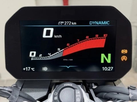 BMW Motorrad F 900 R 