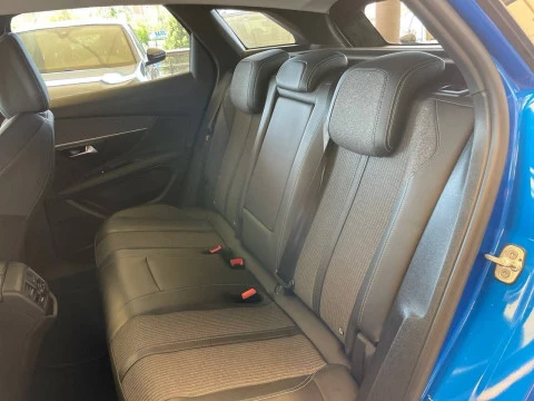 Peugeot 3008 Hybrid 225 e-EAT8 Allure Pack
