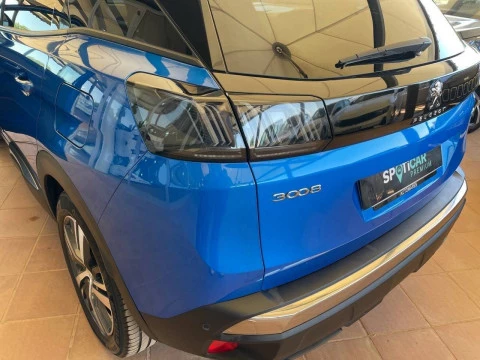 Peugeot 3008 Hybrid 225 e-EAT8 Allure Pack