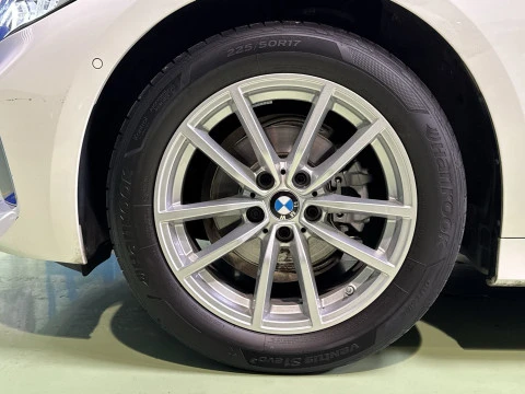 BMW Serie 3 318d Touring 110 kW (150 CV)