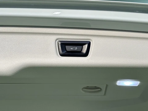 BMW Serie 3 318d Touring 110 kW (150 CV)