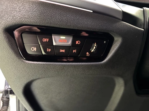 BMW Serie 3 318d Touring 110 kW (150 CV)