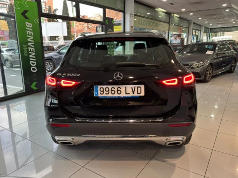 Mercedes-Benz GLA 200d 2.0 150cv