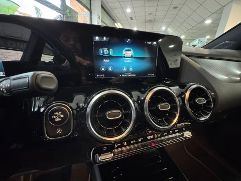 Mercedes-Benz GLA 200d 2.0 150cv