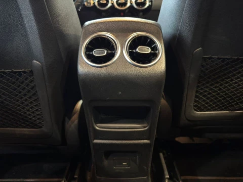 Mercedes-Benz GLA 200d 2.0 150cv