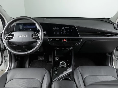 Kia Niro 1.6 GDi HEV 104kW (141CV) Drive Kia Niro 1.6 GDi HEV 104kW (141CV) Drive