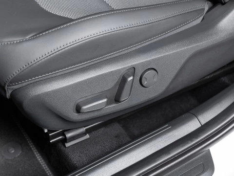 Kia Niro 1.6 GDi HEV 104kW (141CV) Drive Kia Niro 1.6 GDi HEV 104kW (141CV) Drive