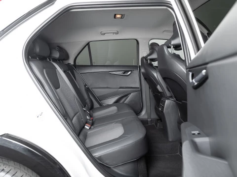 Kia Niro 1.6 GDi HEV 104kW (141CV) Drive Kia Niro 1.6 GDi HEV 104kW (141CV) Drive