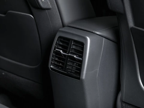 Kia Niro 1.6 GDi HEV 104kW (141CV) Drive Kia Niro 1.6 GDi HEV 104kW (141CV) Drive