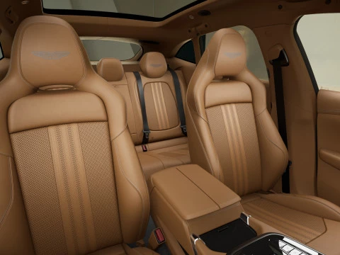 Aston Martin DBX 4.0 V8 707 Auto