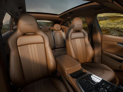 Aston Martin DBX 4.0 V8 707 Auto