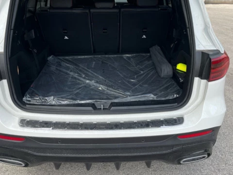 Mercedes-Benz GLB  200 d