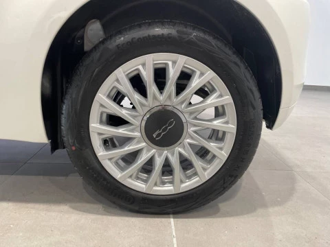 Fiat 500 Dolcevita 1.0 Hybrid 51KW (70 CV)