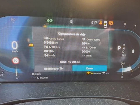 Volvo XC40 2.0 B3 CORE AUTO 197 5P