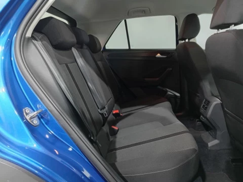 Volkswagen T-Roc Life 1.0 TSI 81 kW (110 CV) Volkswagen T-Roc Life 1.0 TSI 81 kW (110 CV)