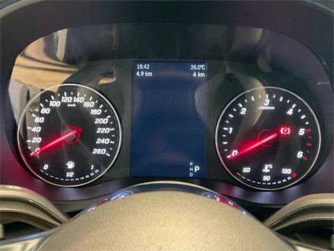 Mercedes-Benz Vito 116CDI AT 120kW Tourer Select Larga