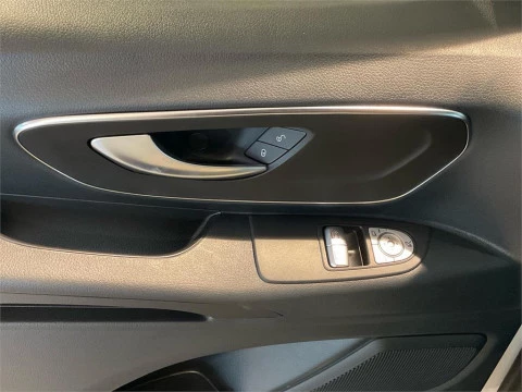 Mercedes-Benz Vito 116CDI AT 120kW Tourer Select Larga