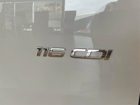 Mercedes-Benz Vito 116CDI AT 120kW Tourer Select Larga