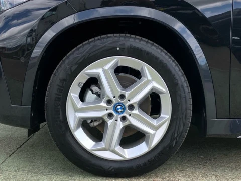 BMW iX1 eDrive20 150 kW (204 CV)