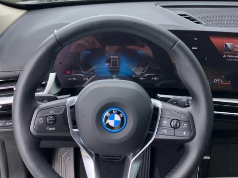 BMW iX1 eDrive20 150 kW (204 CV)