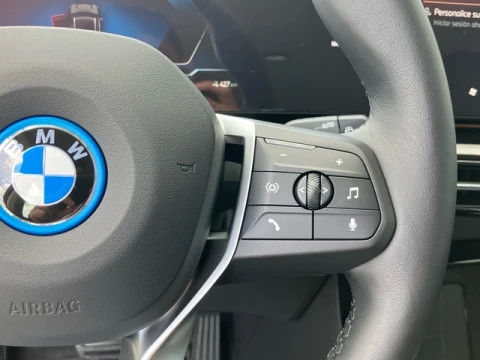 BMW iX1 eDrive20 150 kW (204 CV)