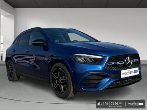 Mercedes-Benz GLA  200 d