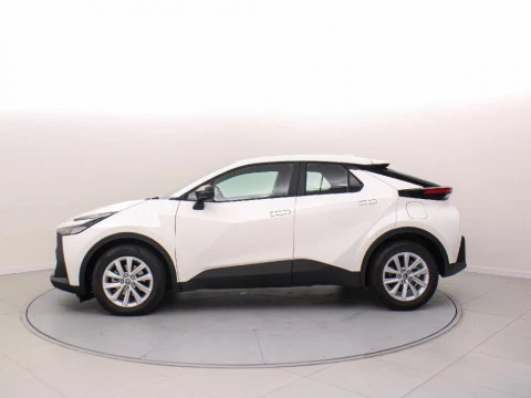 Toyota C-HR CH Toyota C-HR - MY25