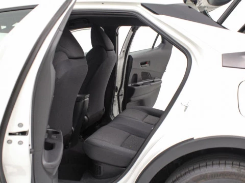 Toyota C-HR CH Toyota C-HR - MY25