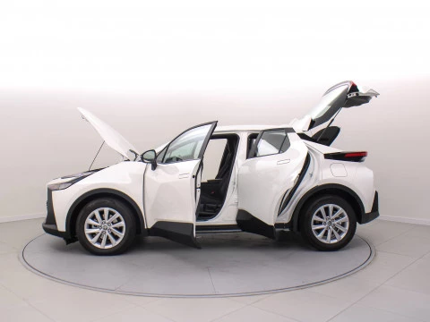 Toyota C-HR CH Toyota C-HR - MY25