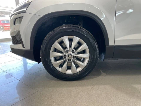 Skoda Karoq 1.0 TSI 81kW (110CV) Ambition