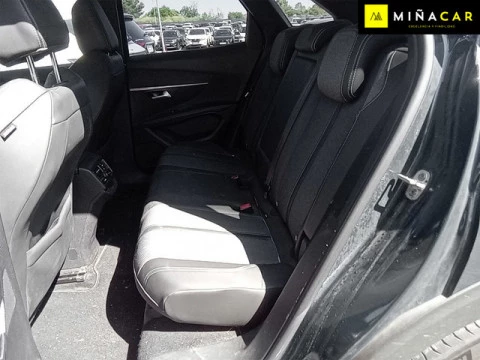 Peugeot 3008 BlueHDI 130 S&S Allure EAT8 96 kW (130 CV)