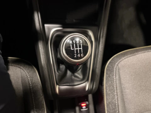 Renault Captur techno Eco-G 100cv (74 kW)
