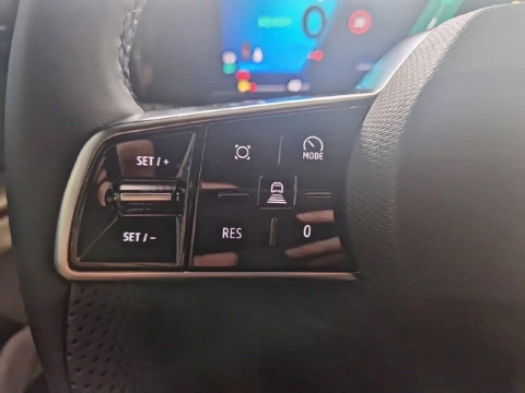 Renault Espace Iconic full hybrid E-Tech 147kW 5p