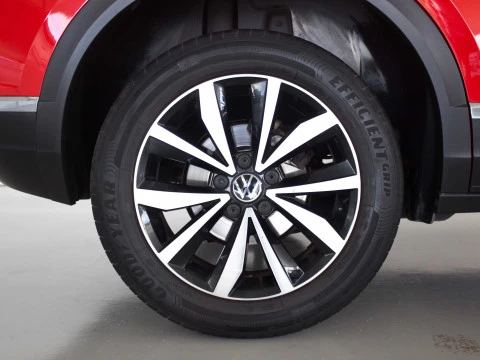 Volkswagen T-Roc Advance 1.0 TSI 81kW (110CV)