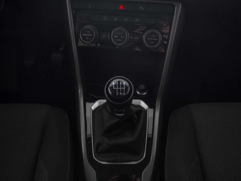 Volkswagen T-Roc Advance 1.0 TSI 81kW (110CV)