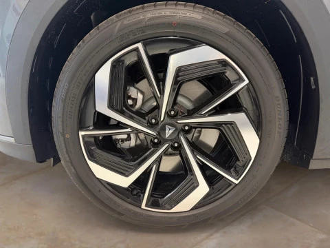 CHANGAN Deepal S07 -