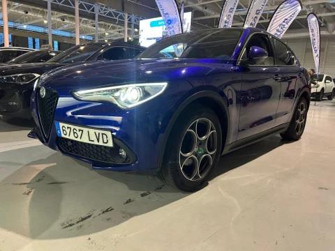 Alfa Romeo Stelvio 2.2 Diésel 140kW (190CV) Sprint+ Q4