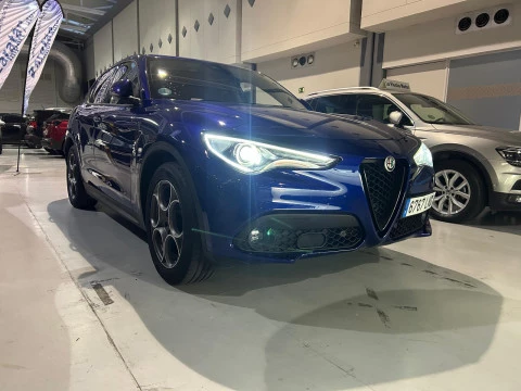 Alfa Romeo Stelvio 2.2 Diésel 140kW (190CV) Sprint+ Q4